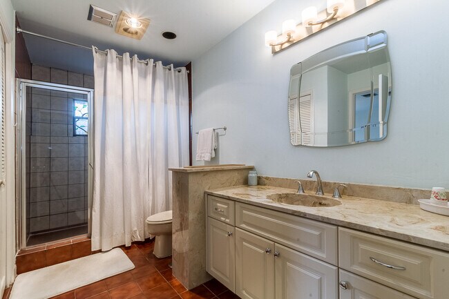 Building Photo - 2903 Banyan Blvd Cir NW
