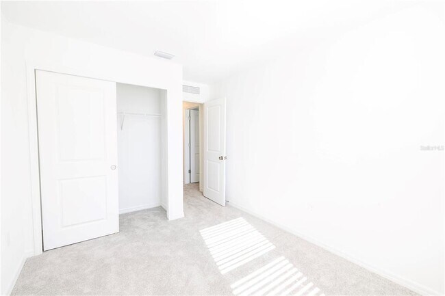 Building Photo - 7609 WATERSCAPE Dr