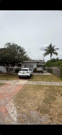 Building Photo - 3510 SW 58th Ct