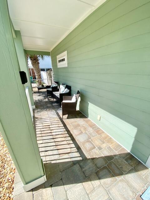 Building Photo - 906 Santa Rosa Blvd