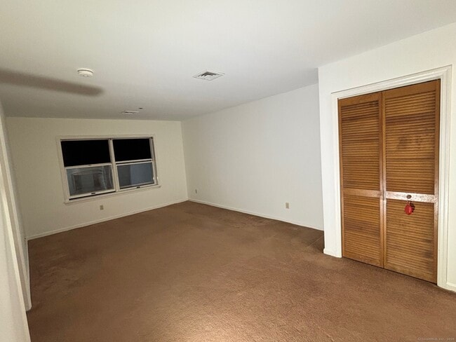 Building Photo - 181 Westport Ave