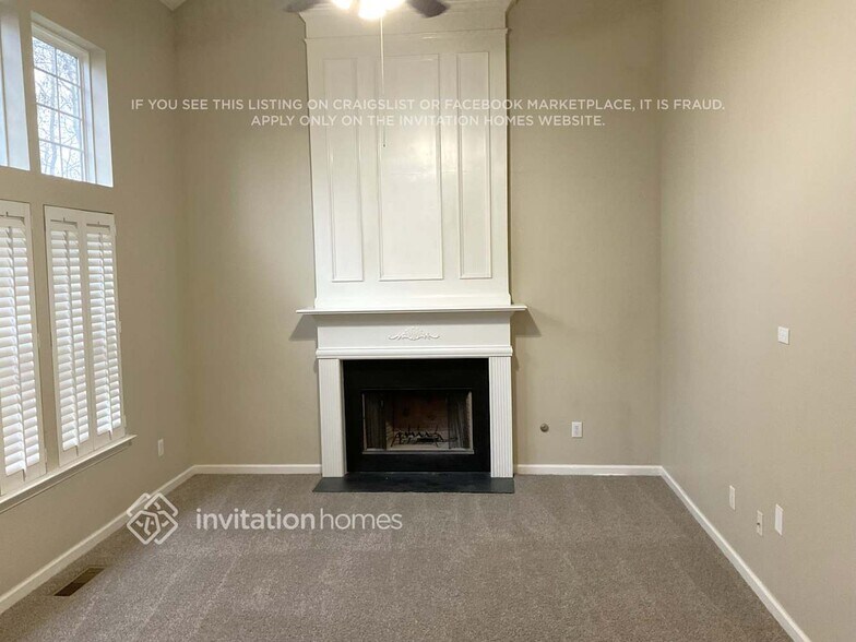 Building Photo - 704 Nightwind Way