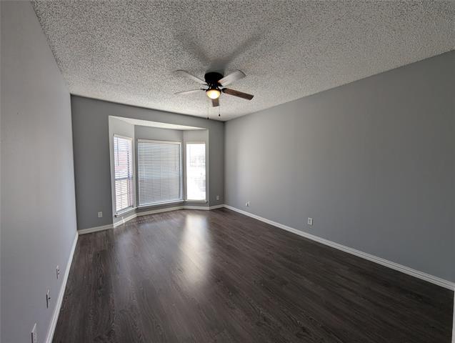 Building Photo - 12660 Hillcrest Rd