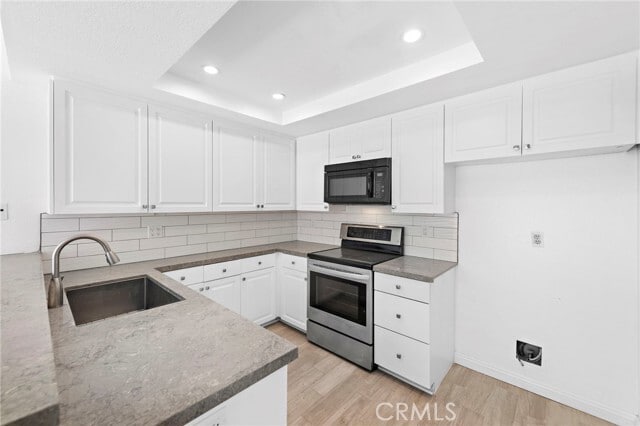 Building Photo - 19 Grenada St