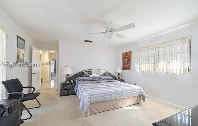 Building Photo - 9612 SW 117th Ct