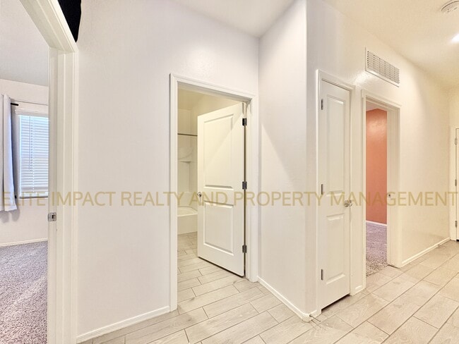 Building Photo - 6638 E Via Jardin Verde