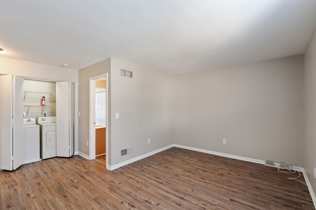 Building Photo - 154 Periwinkle Dr