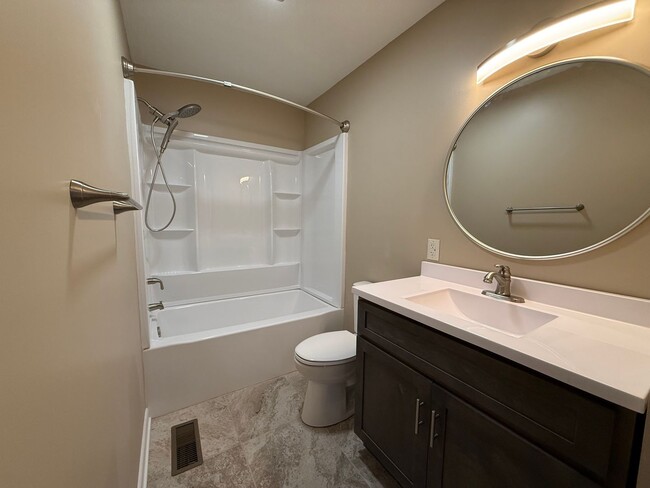 Building Photo - 220 Brampton Rd