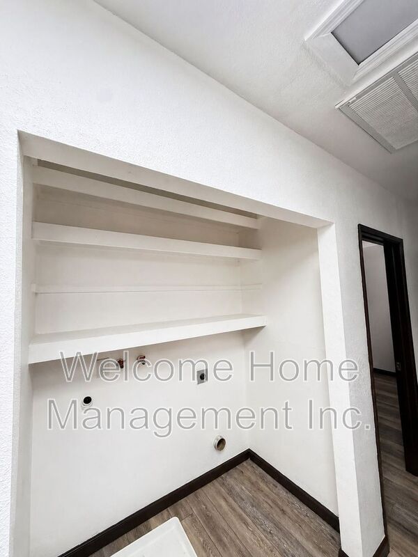 Building Photo - 663 F St