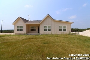 Building Photo - 2503 Golf Dr