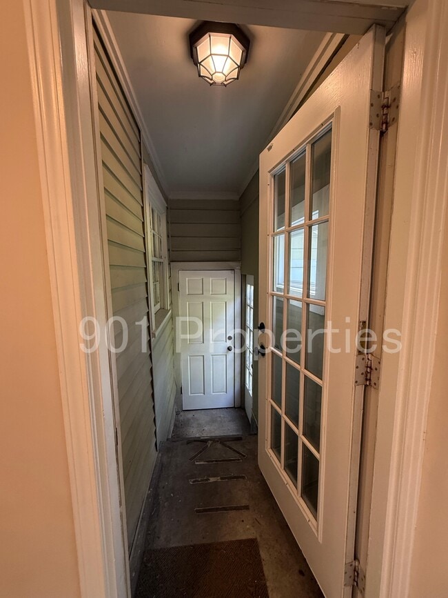 Building Photo - 59 N Ashlawn Rd