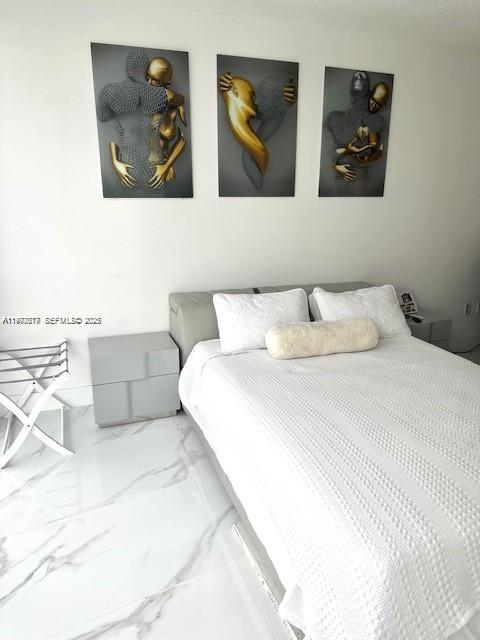 Building Photo - 1750 N Bayshore Dr