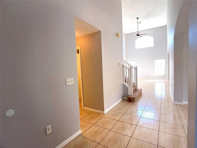 Building Photo - 732 Casterton Cir