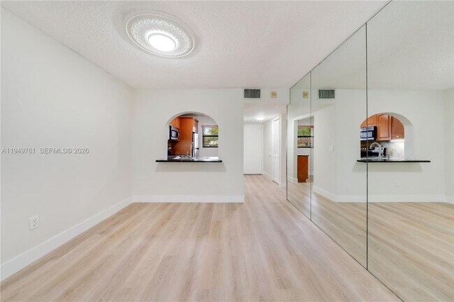 Building Photo - 14847 SW 104th St