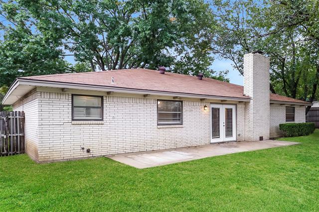 Building Photo - 1003 Holly Hill Ct