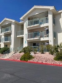 Building Photo - 1 Bedroom Laughlin Condo in South Bay!!