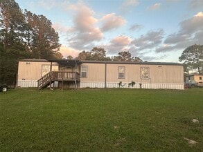 Building Photo - 14525 Oak Hill Ln