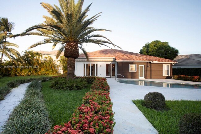 Building Photo - 6598 NW 113th Pl
