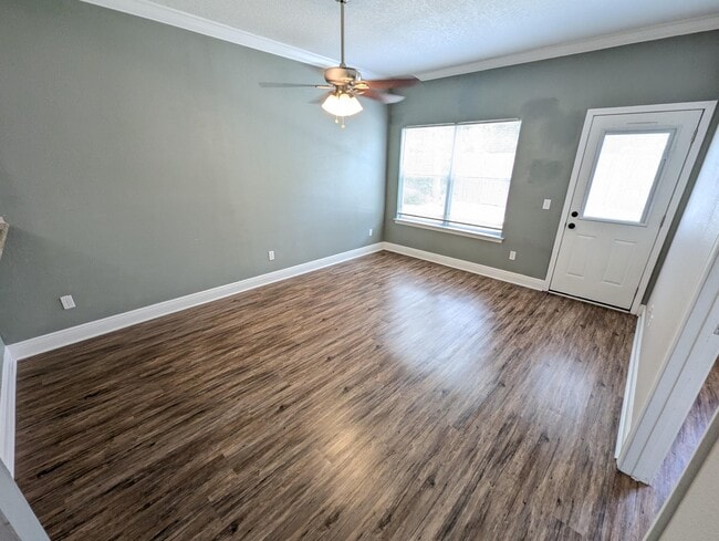 Building Photo - 2160 Hadleigh Hills Ct