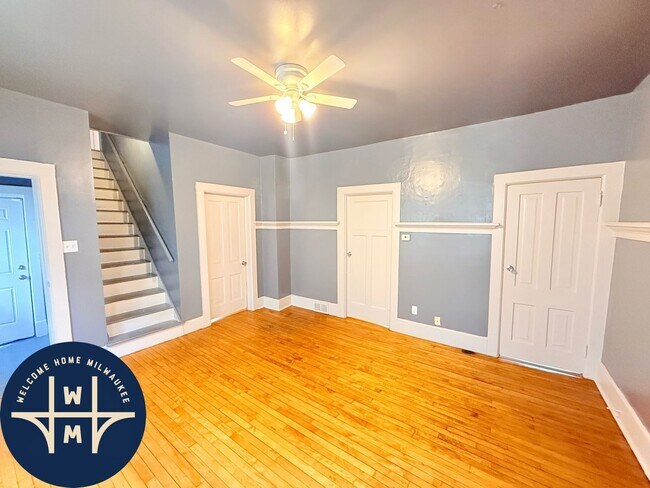 Building Photo - 2454 N 7th St