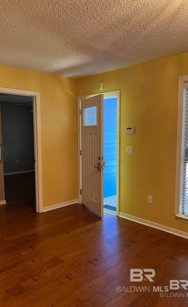 Building Photo - 4701 Avenue D Ave