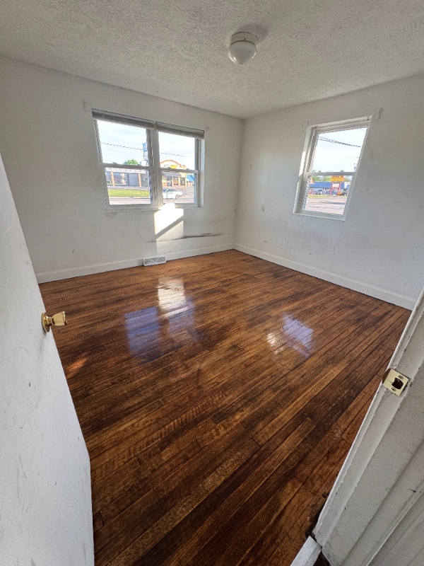 Building Photo - 4408 Cane Run Rd