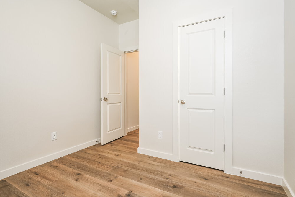 Building Photo - 1532 Harvester Dr