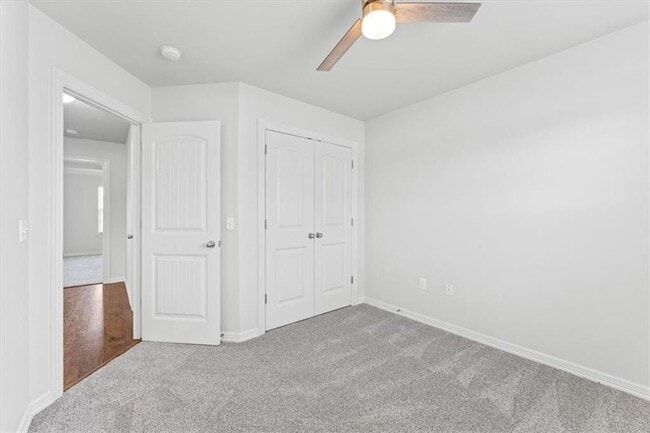 Building Photo - 4618 Cory St