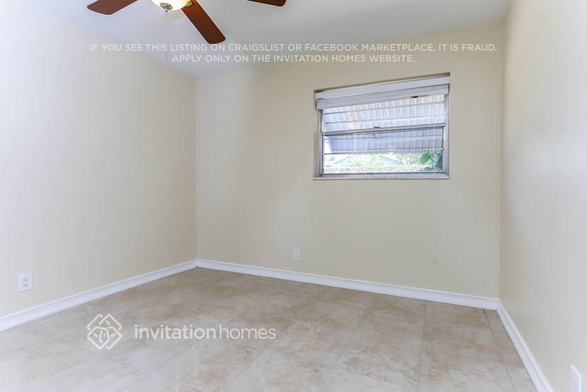 Building Photo - 12758 Guilford Cir
