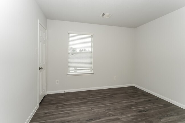 Building Photo - 2410 High Island Way