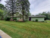 Building Photo - 2828 Packard St