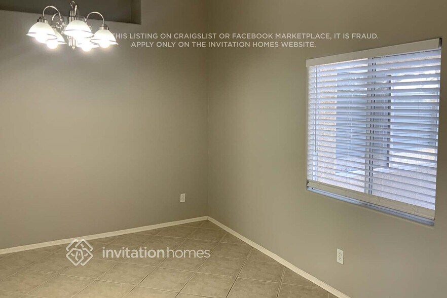 Building Photo - 3606 W Via Del Sol Dr