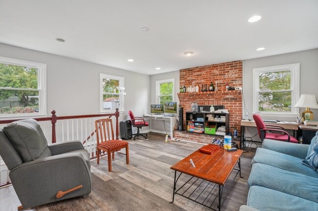 Building Photo - 8312 Potomac Ave