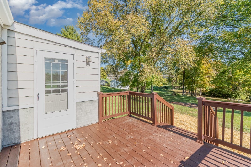 Building Photo - 6416 Walnut Dr