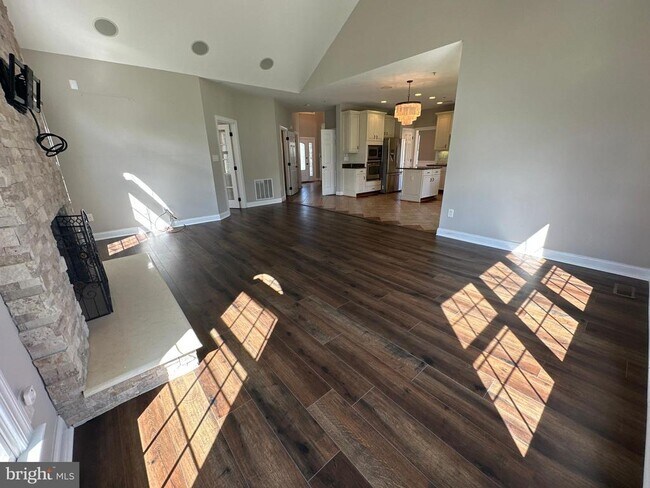 Building Photo - 18429 Polynesian Ln