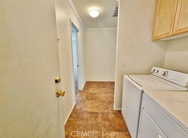 Building Photo - 71547 Sunflower Dr