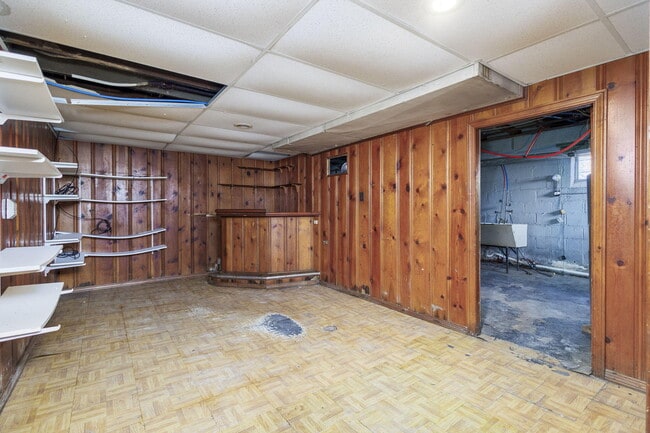 Building Photo - 13067 Wade St