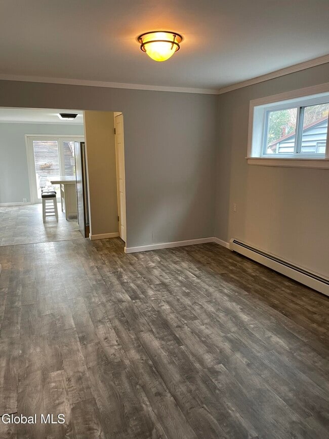 Building Photo - 75 Union St