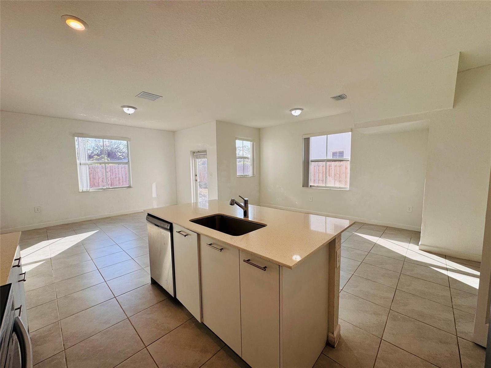 Building Photo - 2437 NW 131st Cir