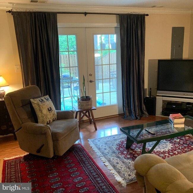 Building Photo - 9630 Sutton Green Ct