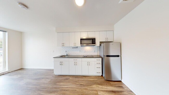 Interior Photo - Seventeen Fifteen