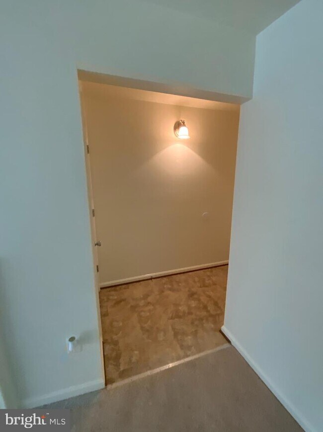 Building Photo - 14905 Cleese Ct