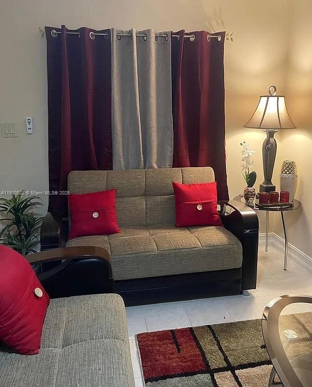 Building Photo - 6031 Shaker Wood Cir