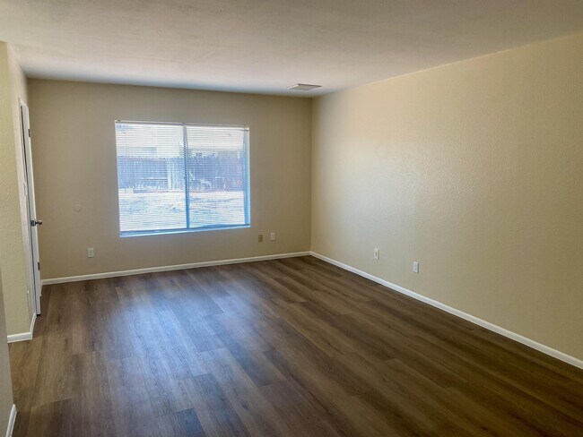 Building Photo - 3137 W Campo Bello Dr