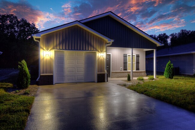 Building Photo - 3428 Frylee Ct