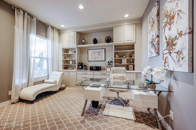 Building Photo - 2351 E Cherrywood Pl