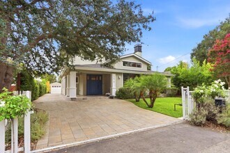 Building Photo - 3878 Magnolia Dr