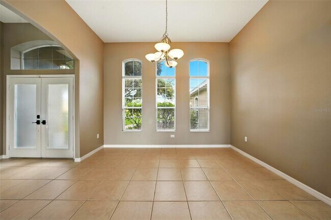 Building Photo - 36815 Queen Bee Ln
