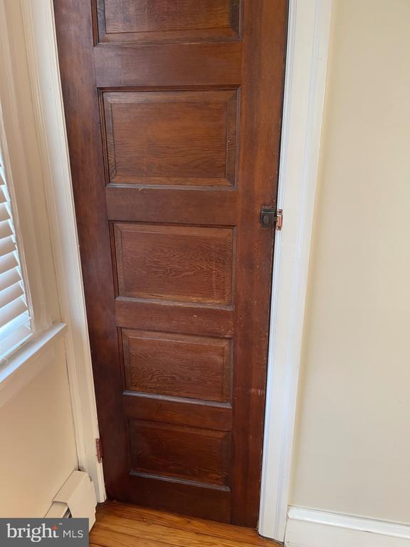 Building Photo - 322 McKinley Ave