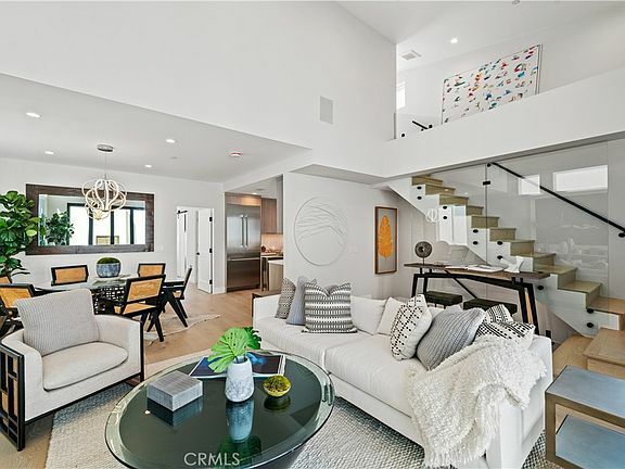 Building Photo - 603 Iris Ave